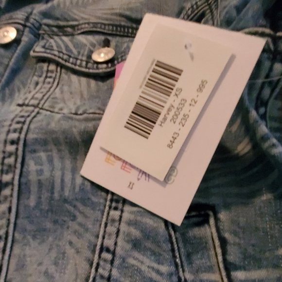 Nwt XS LULAROE HARVEY DENIM JACKET PALM LEAVES - Picture 3 of 5